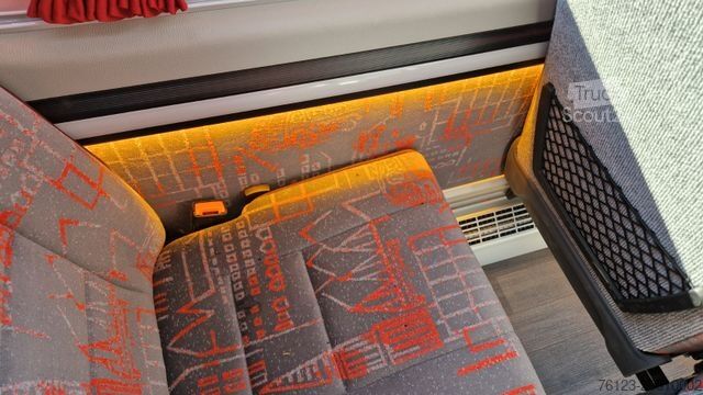 Minibus MERCEDES-BENZ Sprinter 415 ,19 Schlafsessel Sonderpreis COC