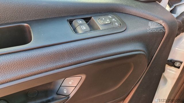 Minibus MERCEDES-BENZ Sprinter 415 ,19 Schlafsessel Sonderpreis COC