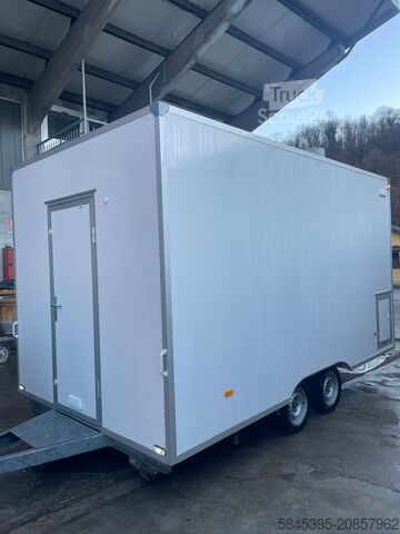 Prikolica sa opremljenom kuhinjom DANSTEP Highclass DS2542B