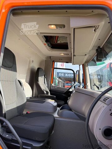 Koffer DAF CF 290 2020 !!! only 280.000 km !!! like new !!!