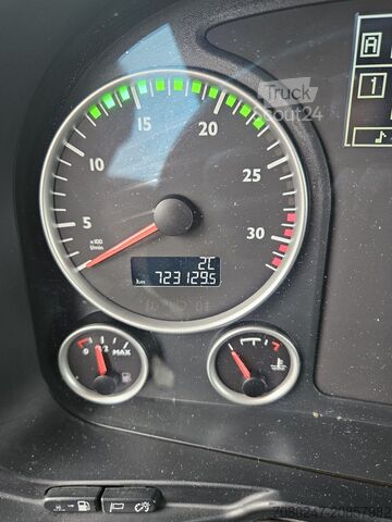 Camion pour bétail MAN TGL 12.250