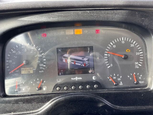 Double decker Van Hool Astromega