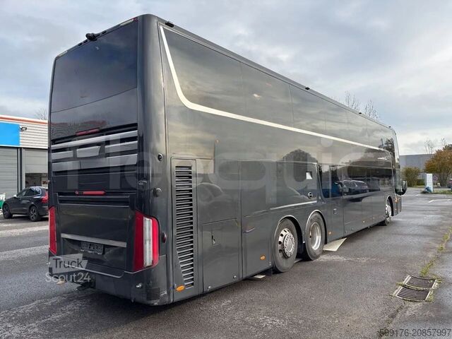 Double decker Van Hool Astromega