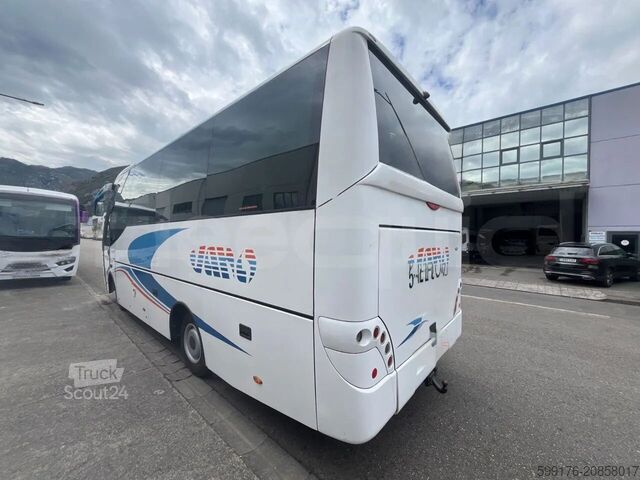 Car de tourisme MAN Dexon