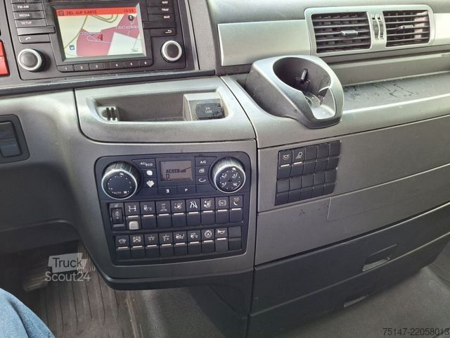 وحدة جر ذات حجم كبير MAN TGX 18.480 4x2 LLS-U XXL ACC Hubsattelplatte
