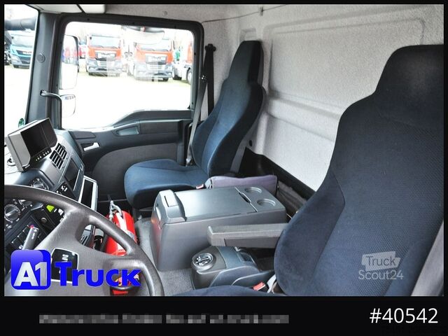 Camion refrigerato MAN 12.250 TGL 4x2 BL, Navi, LBW, Automatik