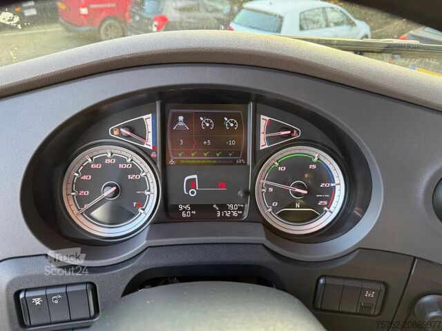 Standard-SZM DAF XF 480 SSC Super Space 2x tank LED Smarttacho 2...