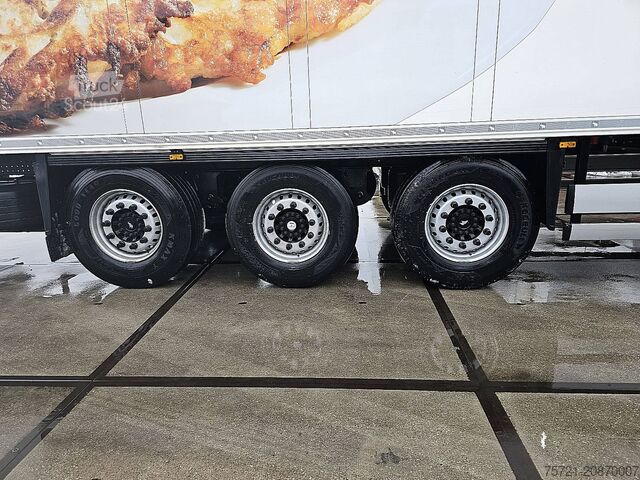 Kühl-/Tiefkühltransport SCHMITZ SKO 24