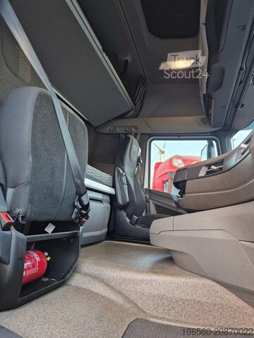 Tracteur standard DAF XF 450 FT NGD