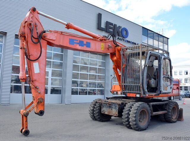 Koparka kołowa hitachi EX 165 W