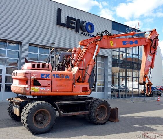 Excavadora móvil hitachi EX 165 W