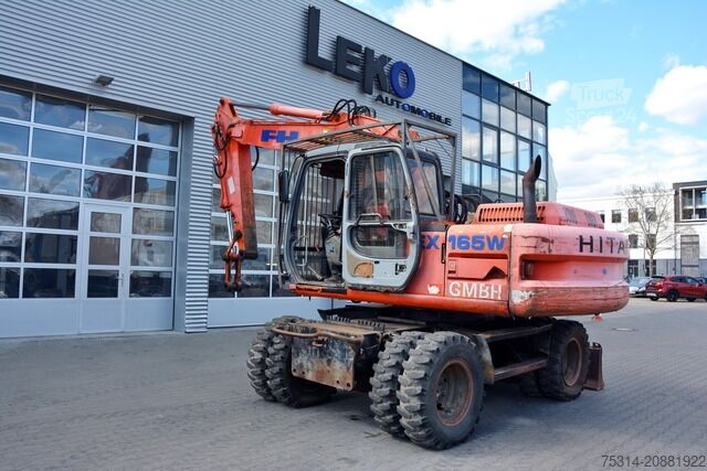 Excavadora móvil hitachi EX 165 W