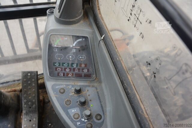 Excavadora móvil hitachi EX 165 W