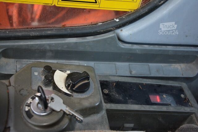 Excavadora móvil hitachi EX 165 W