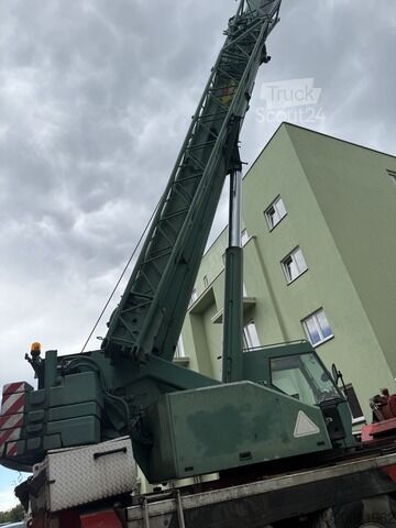 Tovorna dvigalka na tovornjaku liebherr LTM 1080/1