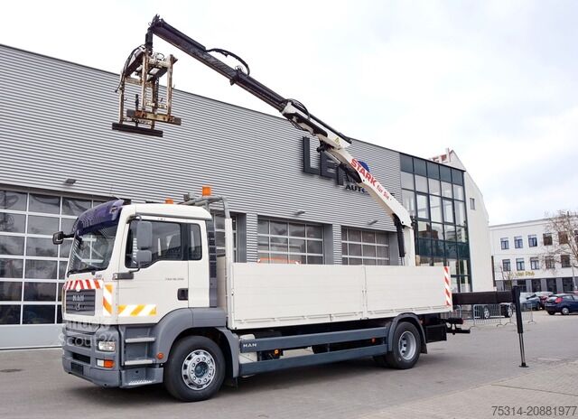 Automobilis ar plakanu platformu man TGA 18.350 Kran Palfinger PK12001 L Palettenzange