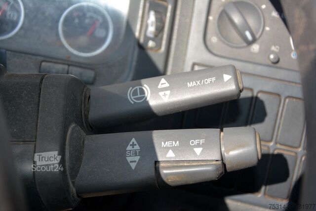 Automobilis ar plakanu platformu man TGA 18.350 Kran Palfinger PK12001 L Palettenzange