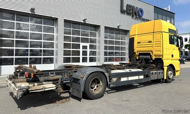 Maināms virsbūves kravas automobilis man TGX 18.360 4x2 LL BDF mit LBW