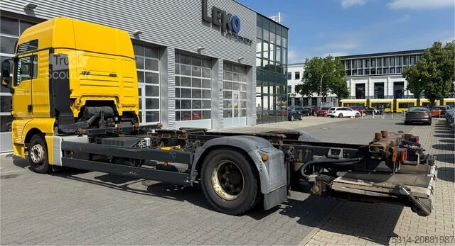 Maināms virsbūves kravas automobilis man TGX 18.360 4x2 LL BDF mit LBW