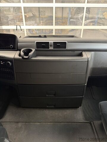 Maināms virsbūves kravas automobilis man TGX 18.360 4x2 LL BDF mit LBW