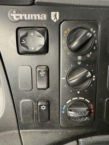 Platformas kravas automašīna ar tentu mercedes-benz Atego 1222 L Automatik/Klima/AHK