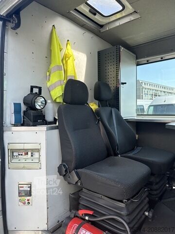 Slēgtais furgons mercedes-benz Mercedes-Benz Vario 816D