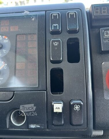 Slēgtais furgons mercedes-benz Mercedes-Benz Vario 816D