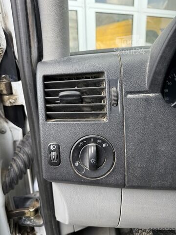Slēgtais furgons mercedes-benz Sprinter 213 CDI AHK/ HU/ neu/ 3 sitze