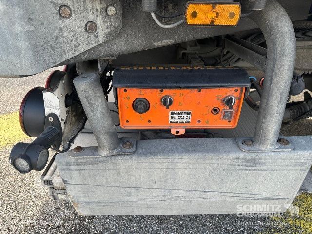 Semirimorchio frigorifero Schmitz Cargobull Semitrailer Reefer Standard Hayon