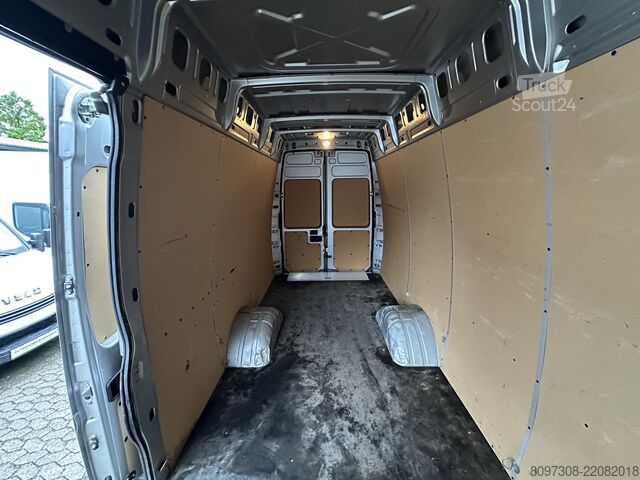 Dodávka s vysokou strechou Iveco 70C15 72C15 Kasten L4H2 Maxi  1 HAND   LBW   LUFT