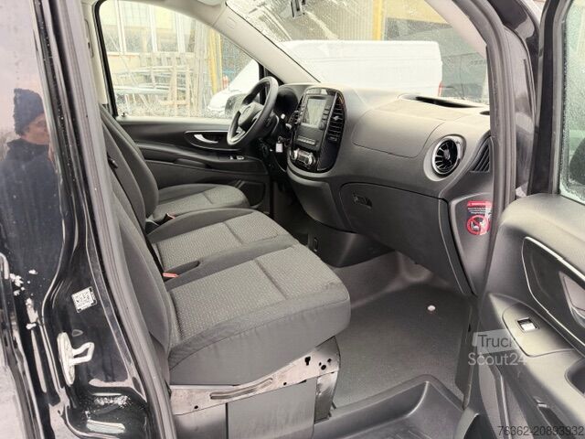 Minibús Mercedes-Benz Vito Tourer 114 CDI Pro 4x4 lang 9-Sitze