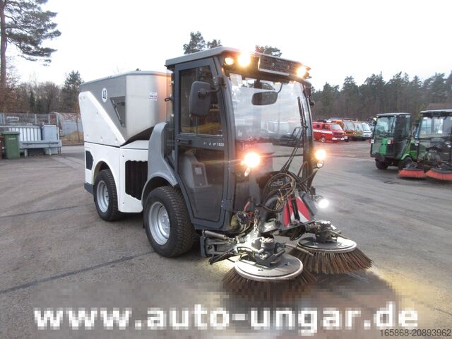 Balayeuse de voirie Hako Citymaster 1600 Kommunalfahrzeug 4x4 Keh