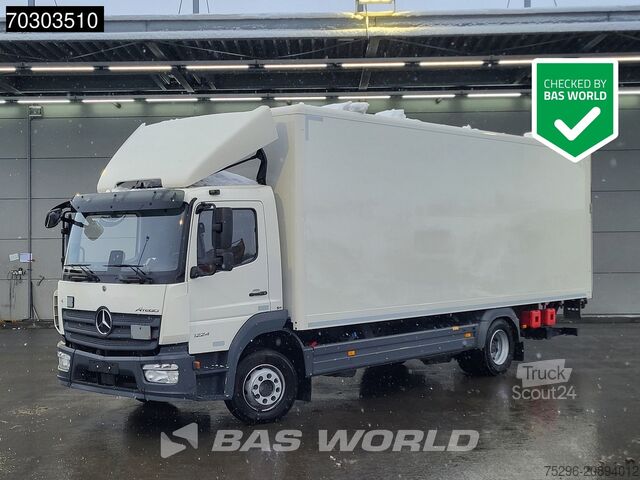 Valise Mercedes Atego 1224 4X2 12tons 1500kg tailgate Automatic...