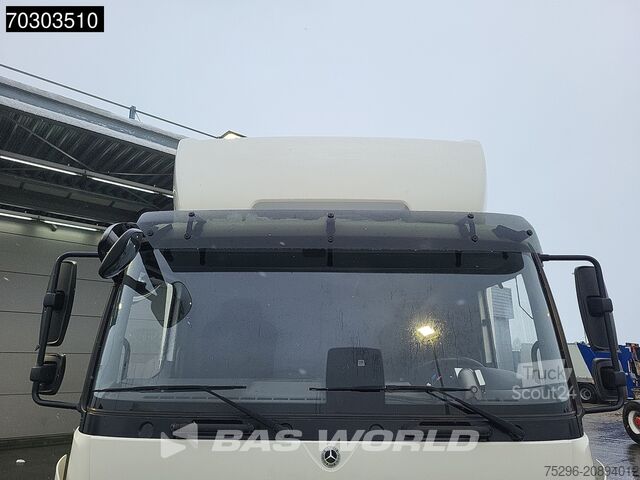 Valise Mercedes Atego 1224 4X2 12tons 1500kg tailgate Automatic...