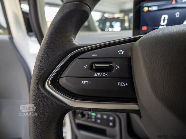 Minibusz Maxus eDELIVER 5