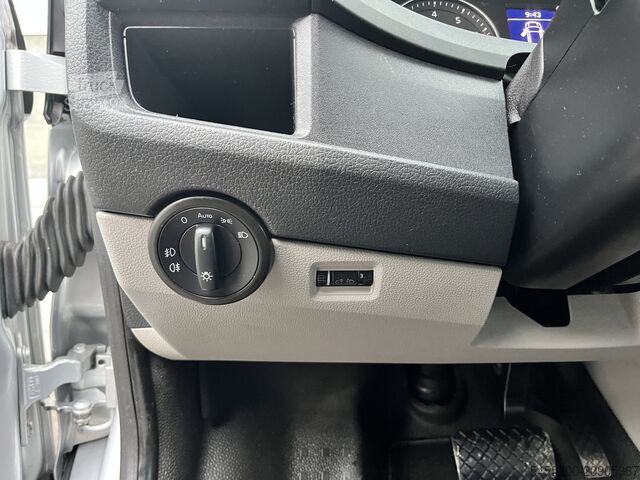 Stationvogn med højt tag Volkswagen Transporter 2.0 TSI L2H1 204pk DSG Automaat Dub...