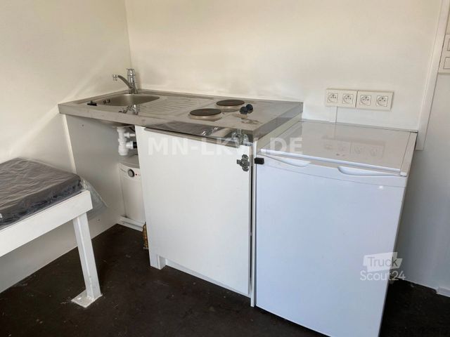 Camion caisson MAN TGM 18.290 KOFFER RENNSPORT WOHNABTEIL LBW 3t