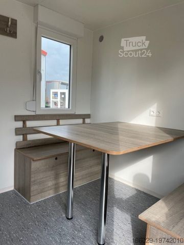 Anhänger-Wechselfahrgestell  Wiese Abrollcontainer für Baustelle/Werkstatt/..