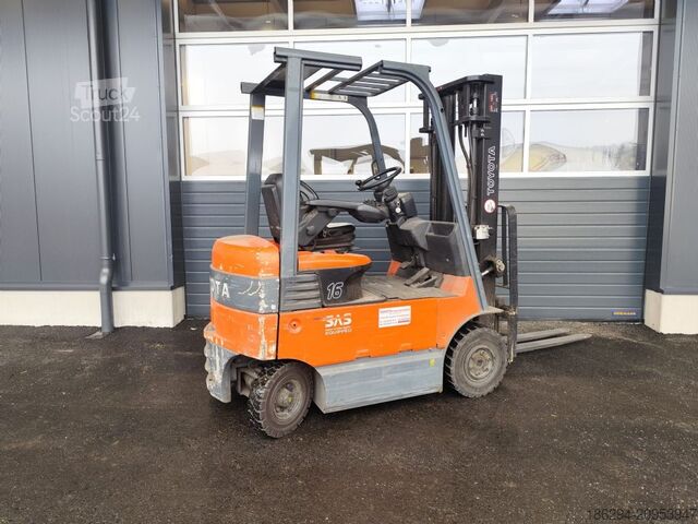 Stivuitor frontal Toyota 7FBMF16