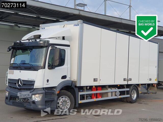 Box body Mercedes Actros 1827 4X2 2000kg Ladebordwand Xenon Class...
