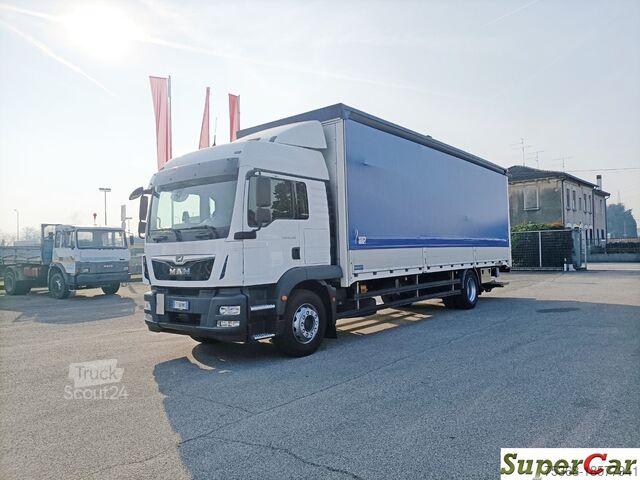 Platformwagen met dekzeil MAN TGM 18 320