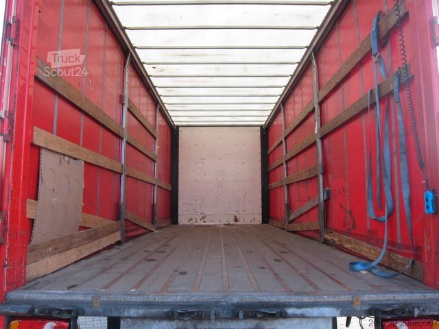 Camion plateau avec bâche DAF CF 230 19T Schiebeplane LBW Portalturen