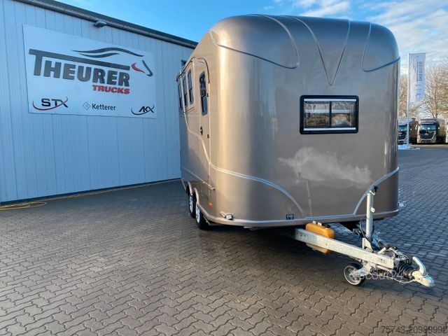 Zirgu pārvadāšanas piekabe  ANKA  3,5t   XXL Wohn. Dusche
