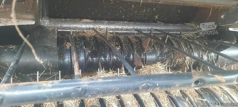 Presse à balles (agriculture) New Holland Roll Belt 180