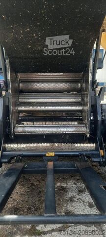 Presse à balles (agriculture) New Holland Roll Belt 180