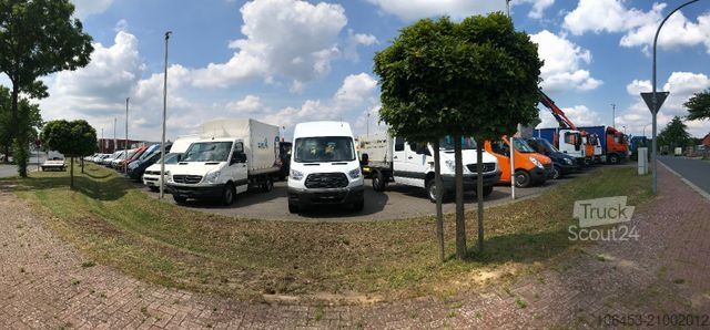 Bestelwagen autodrager FUSO 75 C 18 Schiebeplateau+Brille+Doka 7 Sitzer