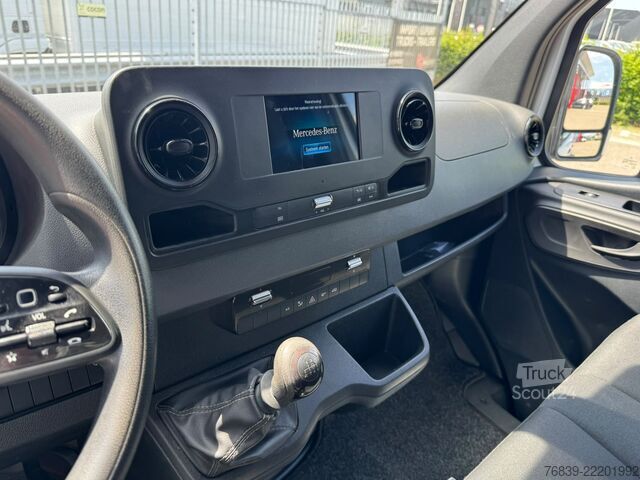 Platforma podnosząca Mercedes-Benz Sprinter 314 CDI NL kenteken 513 draaiuren!