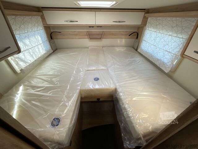 Camping-car intégral EURA MOBIL INTEGRA LINE IL 720 EB, Maxi 4,4 t, 180 PS