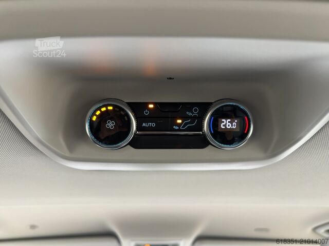 Minibus FORD TOURNEO CUSTOM Bus 340 L2 Titanium 160 kW