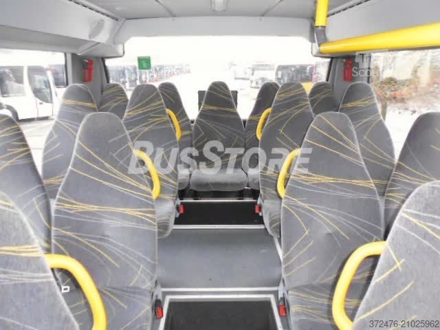 Autocar interurbain MERCEDES-BENZ O 550 L Integro